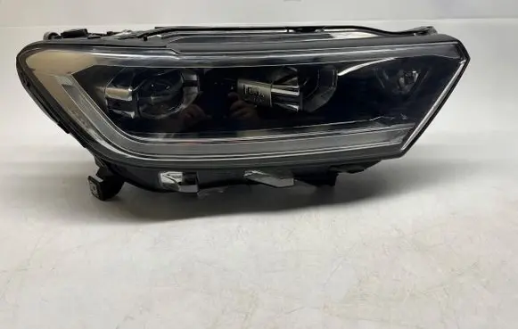 Volkswagen T-Roc Headlight/headlamp 2GA941036AT