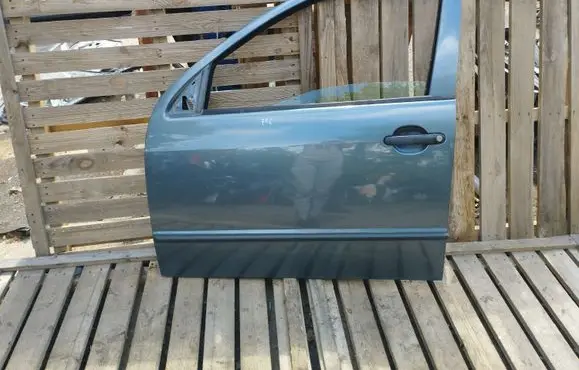 Skoda Fabia Mk1 (6Y) Front door