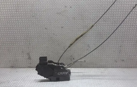 Mazda 3 I Front door lock 3N6AAW1812N
