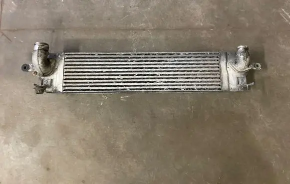 Nissan X-Trail T31 Intercooler radiator 14461JG70B P3578002