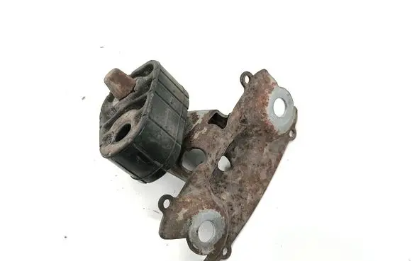 Porsche Cayenne (92A) Muffler mount bracket/holder 7P5253144