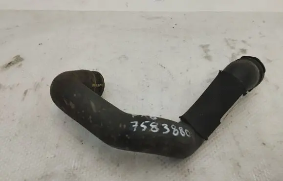 BMW 5 F10 F11 Engine coolant pipe/hose 7583880