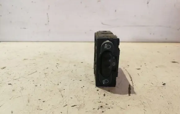 Opel Vivaro Headlight level height control switch 91166822 8200022569