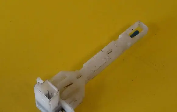 Interior temperature sensor