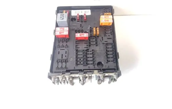 Volkswagen PASSAT B6 Fuse module 1K0937124K