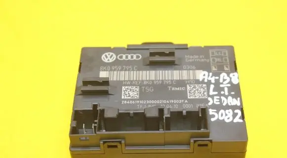 Audi A5 8T 8F Door control unit/module 8k0959795c