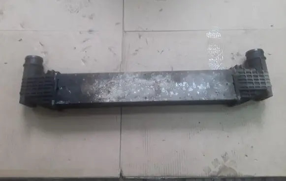 Volkswagen Sharan Intercooler radiator 0823856