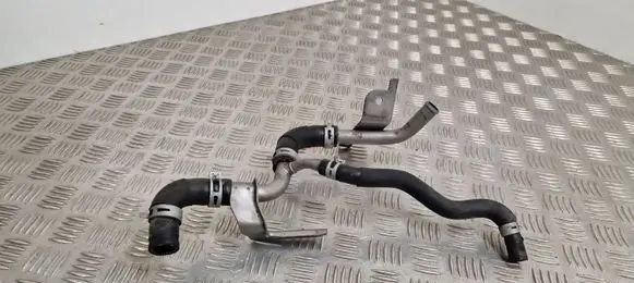 Nissan Qashqai+2 Engine coolant pipe/hose