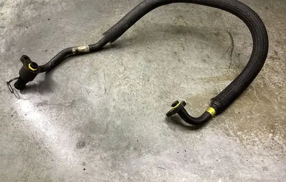 Air conditioning (A/C) pipe/hose