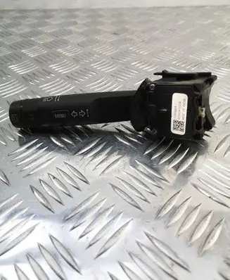 Opel Insignia A Indicator stalk 13303268 01300410332