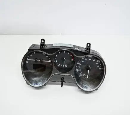 Seat Altea XL Speedometer (instrument cluster) 5P0920922D