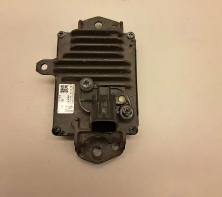 Lexus IS III XE30 Distronic sensor radar 8821062020