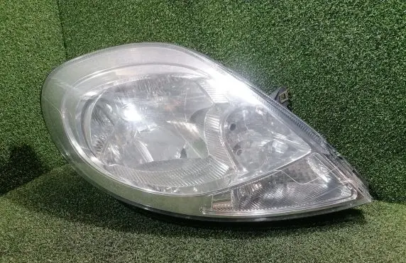 Renault Trafic II (X83) Headlight/headlamp 8200701356 93859830
