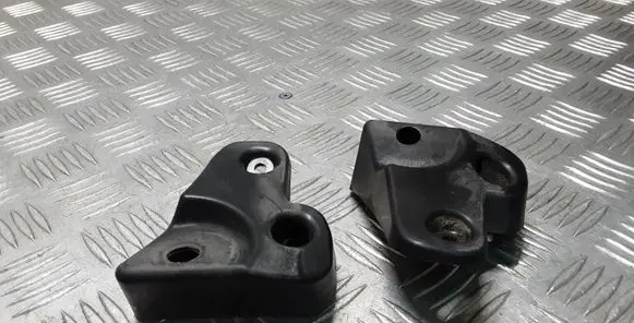 Land Rover Evoque I Tailgate/trunk/boot lid buffer 