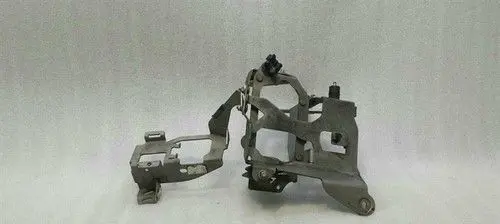 Mercedes-Benz ML W164 Fuel filter bracket/mount holder A1645001631