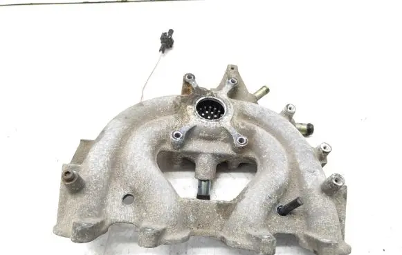 Volkswagen Golf III Intake manifold 