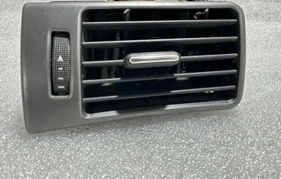 Audi A6 Allroad C5 Dashboard side air vent grill/cover trim 4B1820901