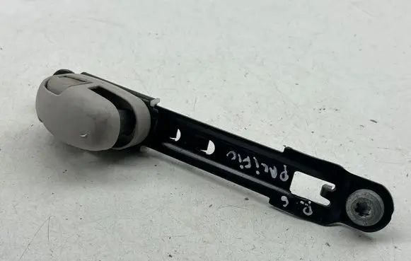 Chrysler Pacifica Seat belt adjustment rail 5LA64PD2AB 34199229BALY 442161R
