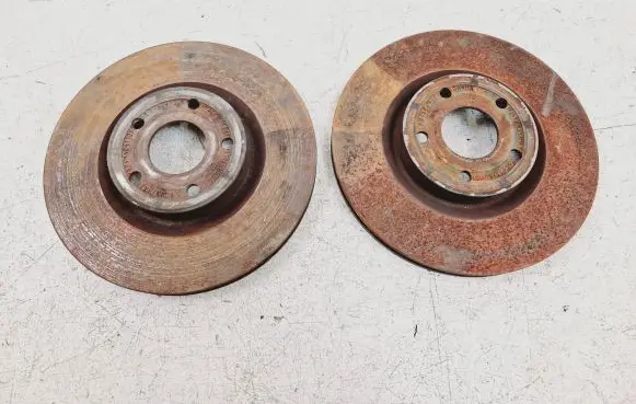 Ford Escape IV Front brake disc