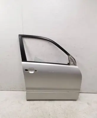 Suzuki Grand Vitara II Front door