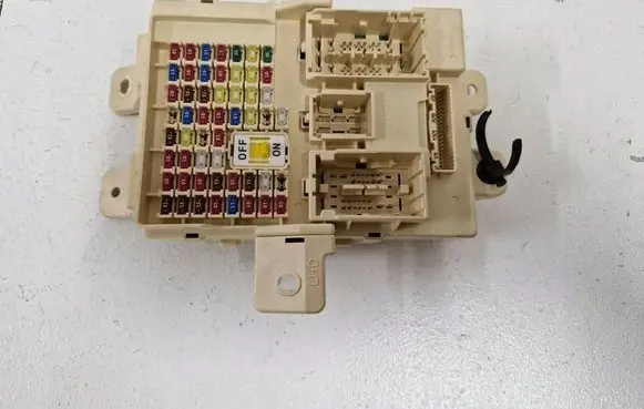 KIA Sportage Fuse box set 91955-D9660