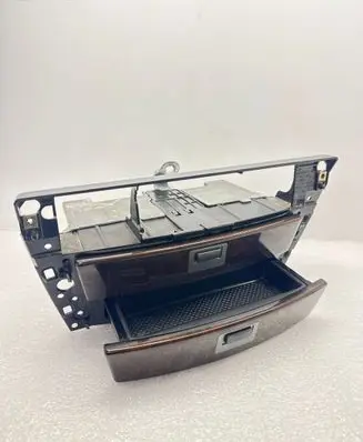 BMW 7 E65 E66 Dashboard storage box/compartment 7032886 12145100 8261060