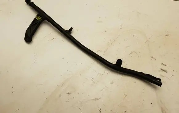 BMW 7 E65 E66 Oil level dip stick 779330904D1