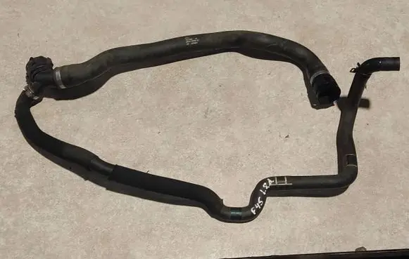 BMW 2 F45 Engine coolant pipe/hose 7617363 17127617363 13876010