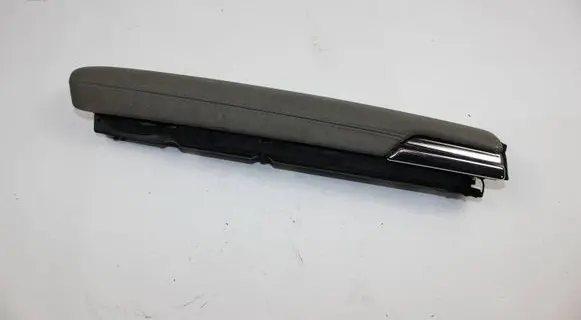 Mercedes-Benz S W221 Front door storage pocket/box A2217270166