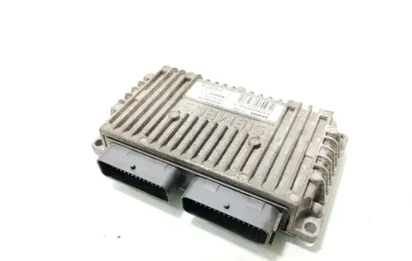 Renault Megane II Engine control unit/module 8200458276 8200272204 S118058316A