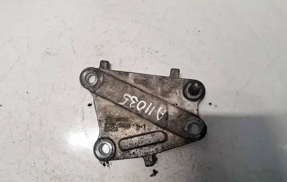 Mazda CX-7 Engine mounting bracket R2BF10551