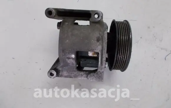 Renault Laguna I Power steering pump 
