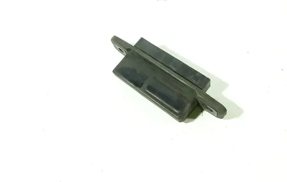 Toyota Yaris Tailgate opening switch 0505E1D