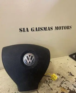 Volkswagen Caddy Steering wheel airbag 2K0880201E