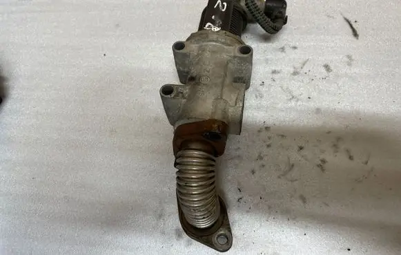 Opel Astra H EGR valve 50024005