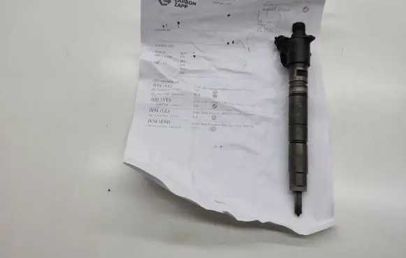 Volvo V70 Fuel injector 0445116046