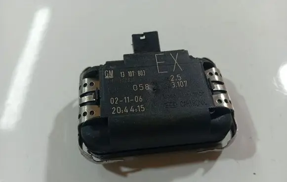 Opel Astra H Rain sensor 13107803