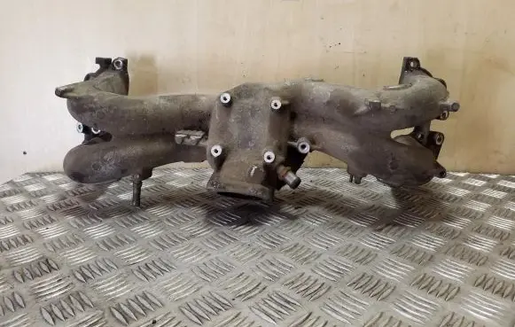 Subaru Legacy Intake manifold