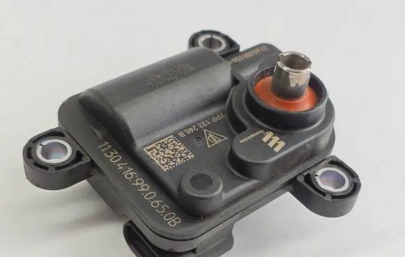 Porsche Macan (95B) Exhaust pressure sensor 7PP133246B
