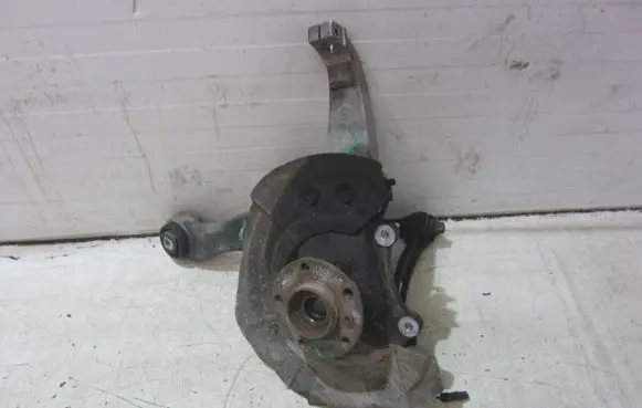 BMW 5 GT F07 Front wheel hub spindle knuckle 6777749