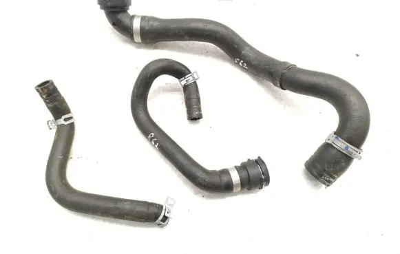 Volvo XC40 Engine coolant pipe/hose 31461897 8888769020 32203162