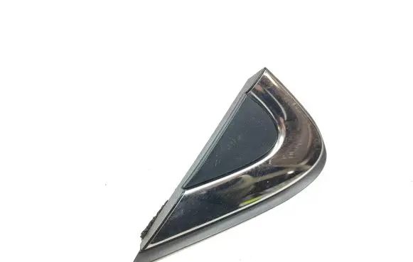 Renault Kadjar Fender trim (molding) 638755657R