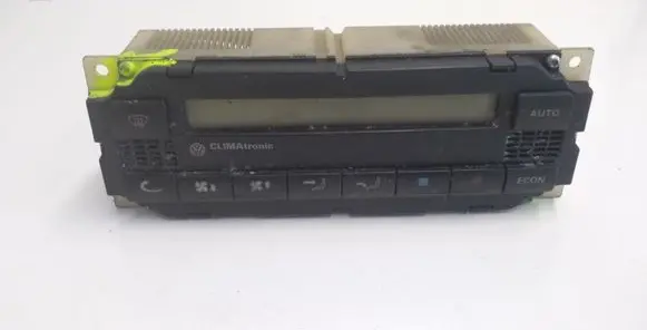 Volkswagen PASSAT B5 Climate control unit 1J1907014 5HB00761700