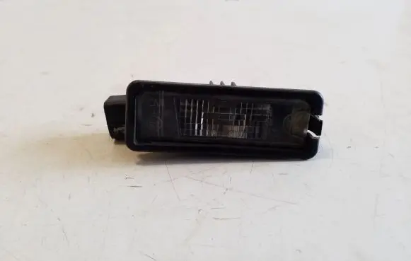 Volkswagen Polo V 6R Number plate light 1K8943021