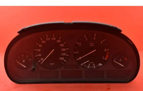 BMW 5 E39 Speedometer (instrument cluster) 8375669