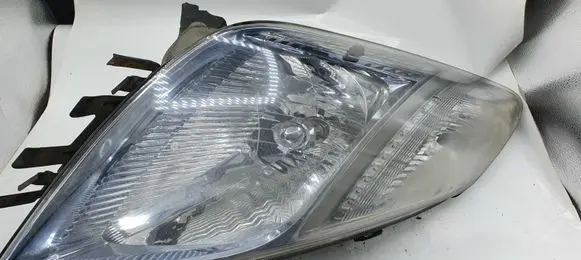 Toyota Prius (XW20) Headlight/headlamp NOCODE