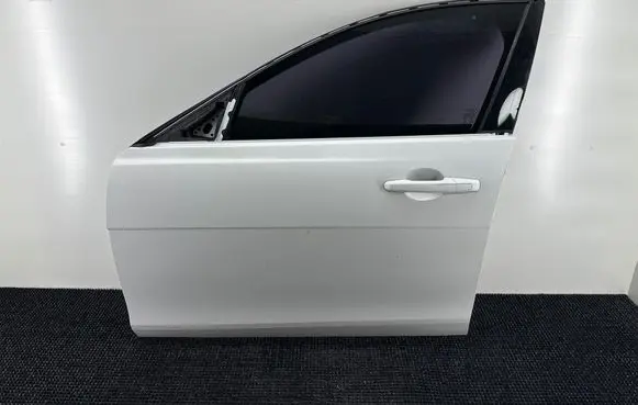 Jaguar XE Front door
