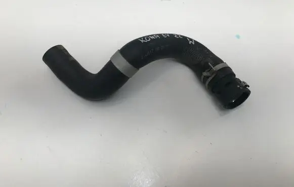 Hyundai Kona I Engine coolant pipe/hose 210617
