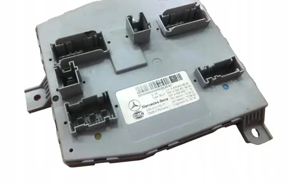 Mercedes-Benz C W205 Comfort/convenience module A2059006822