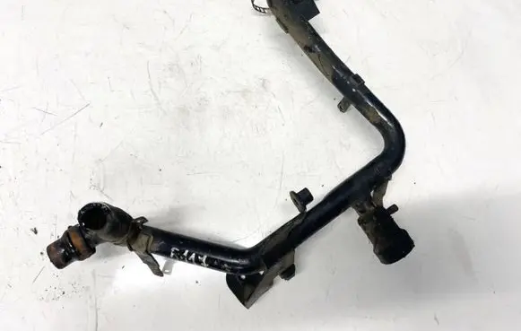 Volkswagen PASSAT B5 Engine coolant pipe/hose